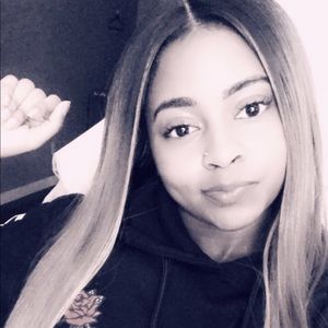 Meet your Posher, Lynn